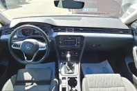 Volkswagen Passat din 2023 cu 83.229 km - oferta VOL222643 - foto 7