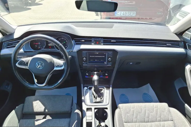 Volkswagen Passat din 2023 cu 83.229 km - oferta VOL222643 - foto 7