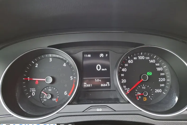 Volkswagen Passat din 2021 cu 60.881 km - oferta VOL222644 - foto 6