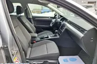 Volkswagen Passat din 2021 cu 60.881 km - oferta VOL222644 - foto 12