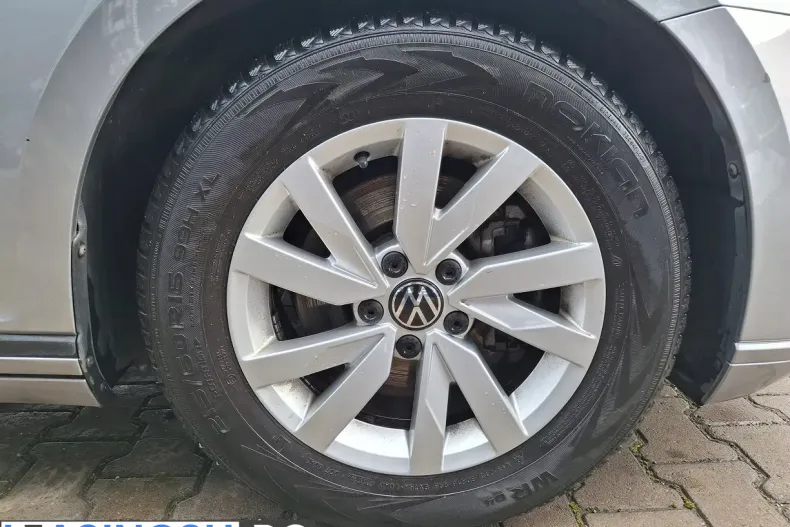 Volkswagen Passat din 2021 cu 60.881 km - oferta VOL222644 - foto 24
