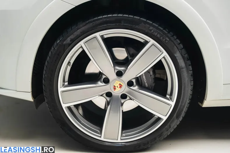Porsche Cayenne din 2023 cu 69.000 km - oferta POR222646 - foto 34