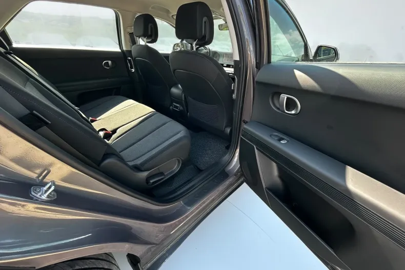 Hyundai IONIQ 5 din 2022 cu 26.000 km - oferta HYU222657 - foto 24