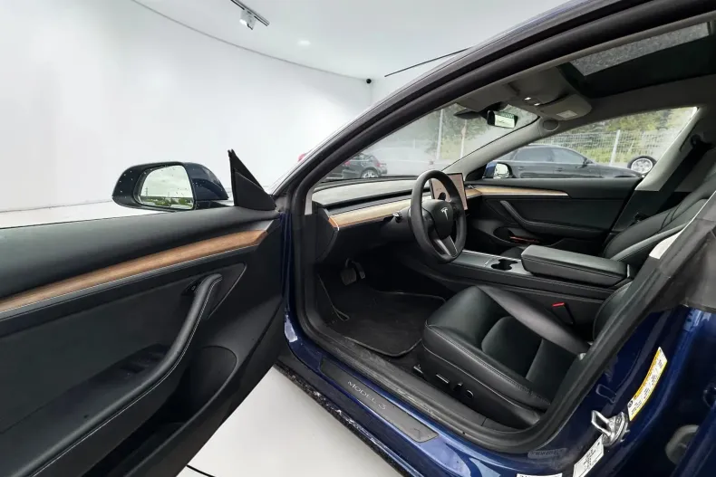 Tesla Model 3 din 2021 cu 84.000 km - oferta TES222658 - foto 12