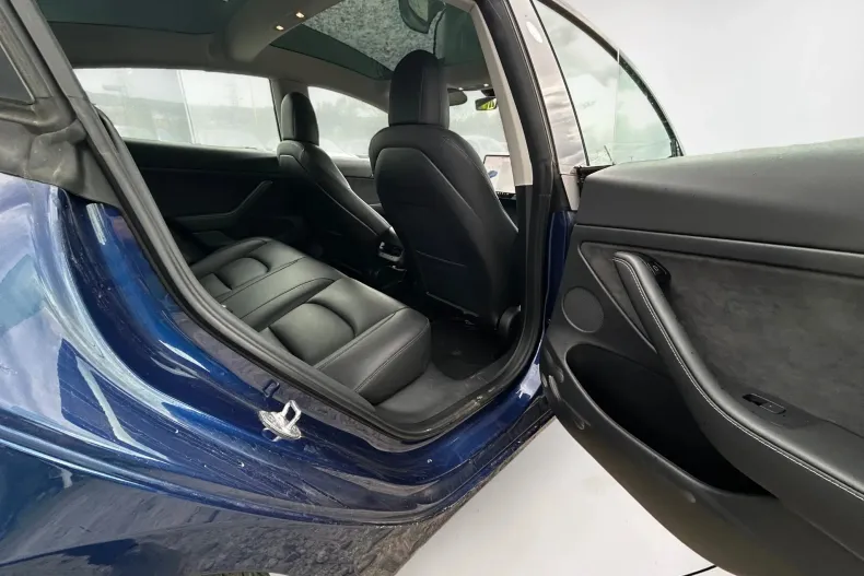 Tesla Model 3 din 2021 cu 84.000 km - oferta TES222658 - foto 16