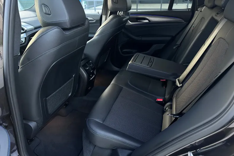 BMW X3 (Seria X) din 2020 cu 117.000 km - oferta BMW222663 - foto 20