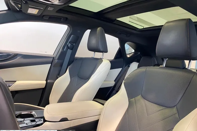 Lexus Seria NX din 2023 cu 38.100 km - oferta LEX222670 - foto 3