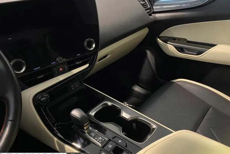 Lexus Seria NX din 2023 cu 38.100 km - oferta LEX222670 - foto 11