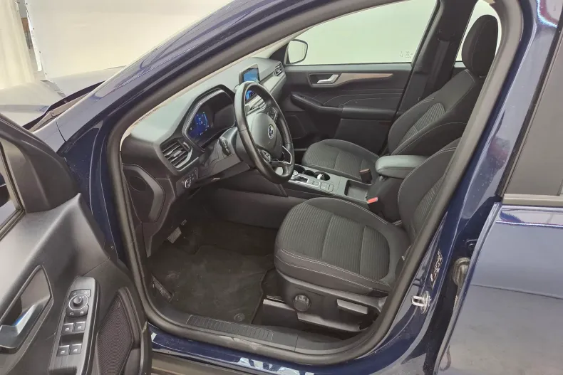 Ford Kuga din 2022 cu 27.226 km - oferta FOR222671 - foto 6