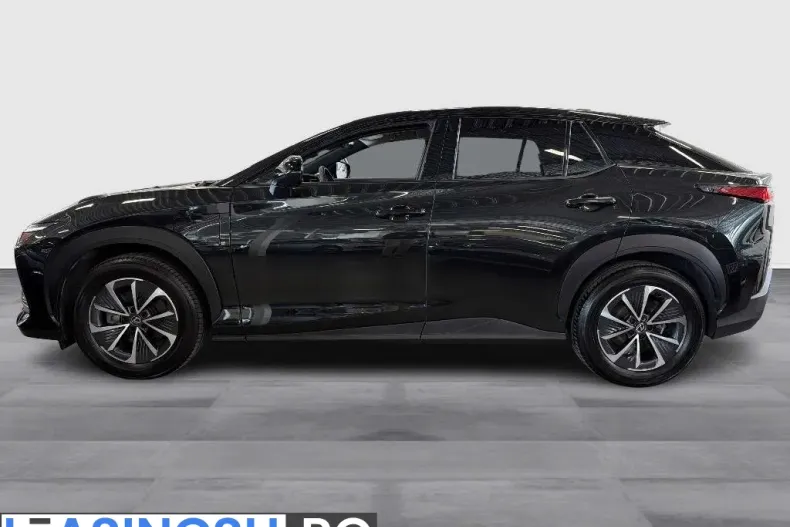 Lexus RZ din 2023 cu 45.300 km - oferta LEX222672 - foto 5