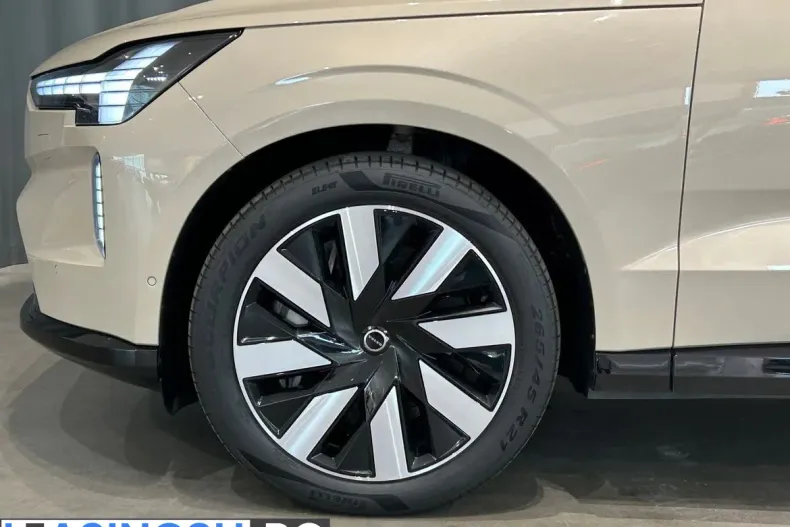 Volvo EX90 din 2024 cu 43.600 km - oferta VOL222676 - foto 5