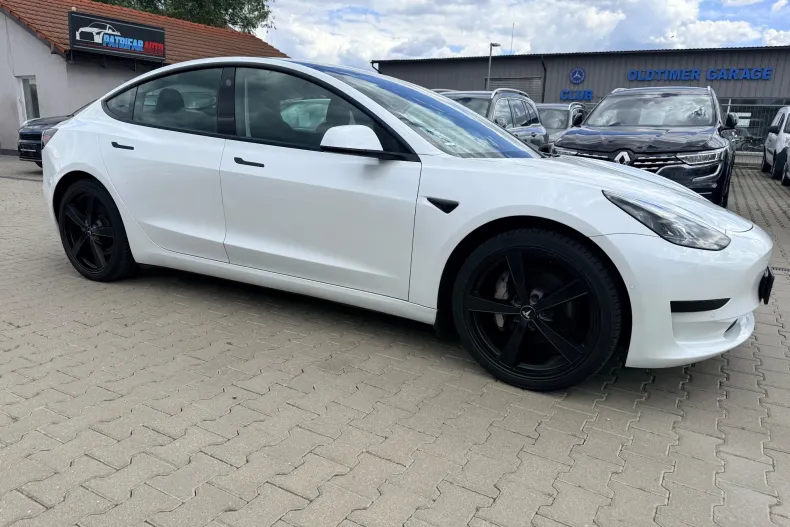 Tesla Model 3 din 2021 cu 95.000 km - oferta TES222681 - foto 2