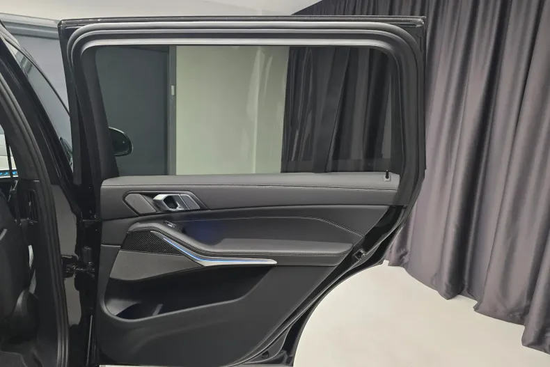 BMW X7 (Seria X) din 2024 cu 39.000 km - oferta BMW222687 - foto 31