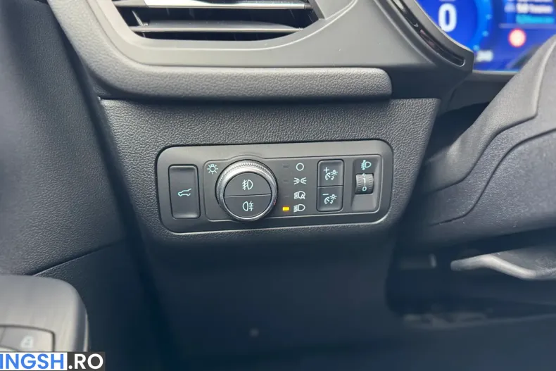 Ford Kuga din 2023 cu 150.000 km - oferta FOR222692 - foto 32