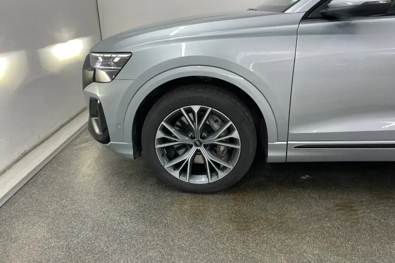 Audi Q8 din 2025 cu 29.710 km - oferta AUD222701 - foto 3