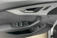 Audi Q8 din 2025 cu 29.710 km - oferta AUD222701 - foto 13