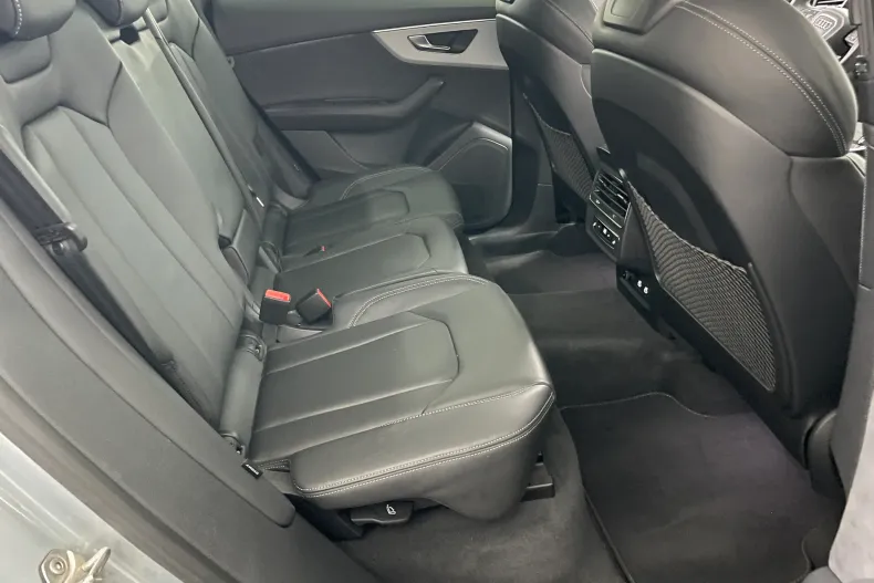 Audi Q8 din 2025 cu 29.710 km - oferta AUD222701 - foto 21