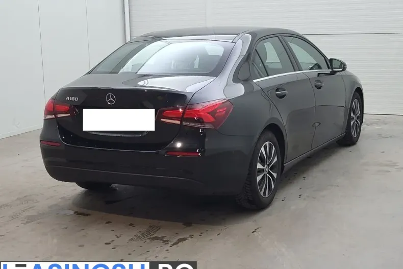 Mercedes-Benz A 180 (Clasa A) din 2022 cu 171.660 km - oferta MER222704 - foto 4