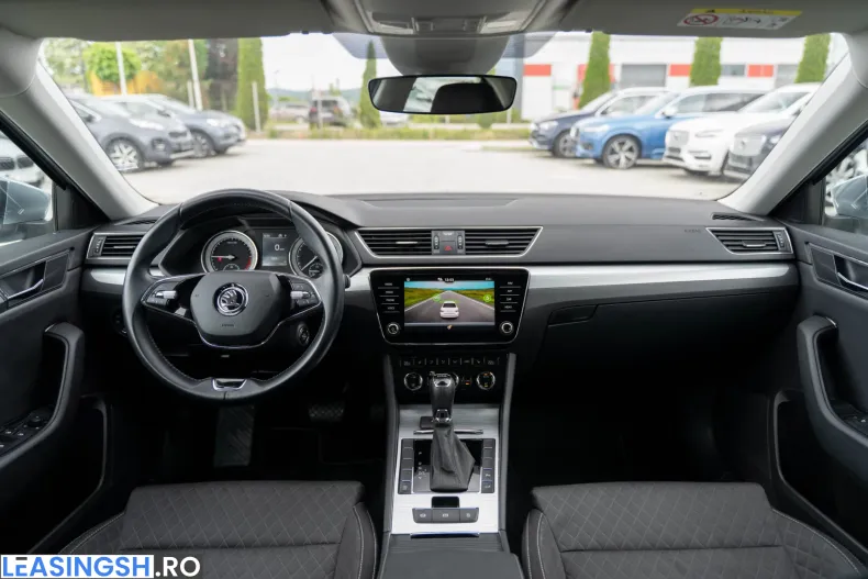Skoda Superb din 2021 cu 45.389 km - oferta SKO222705 - foto 6