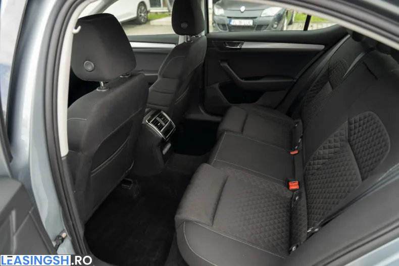 Skoda Superb din 2021 cu 45.389 km - oferta SKO222705 - foto 17