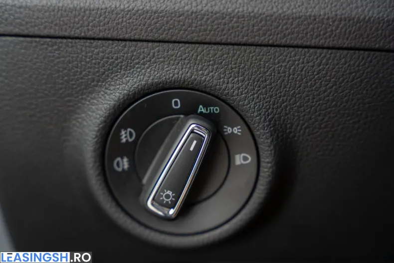 Skoda Superb din 2021 cu 45.389 km - oferta SKO222705 - foto 38