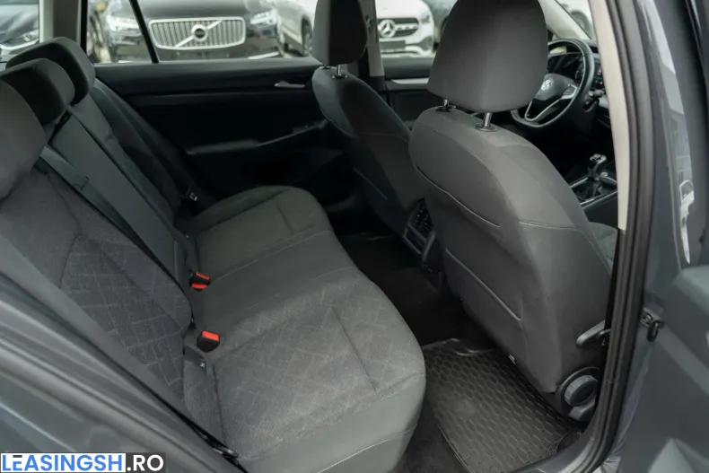 Volkswagen Golf din 2021 cu 58.847 km - oferta VOL222706 - foto 8