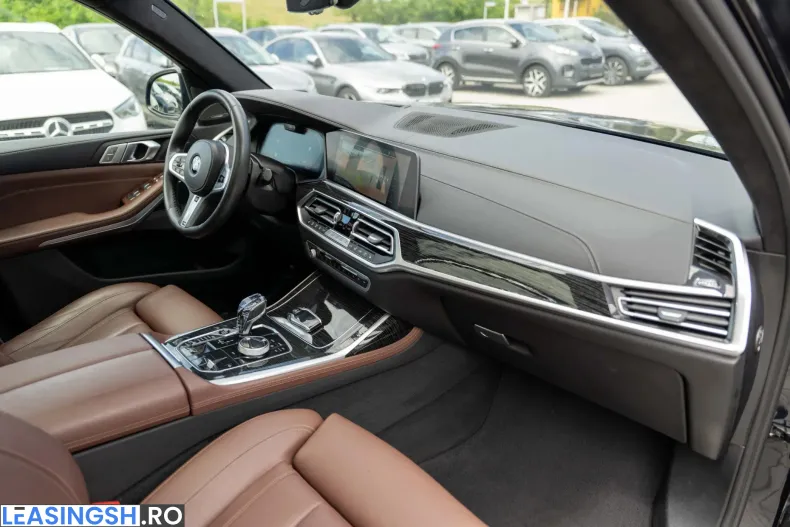 BMW X7 (Seria X) din 2020 cu 104.733 km - oferta BMW222707 - foto 7