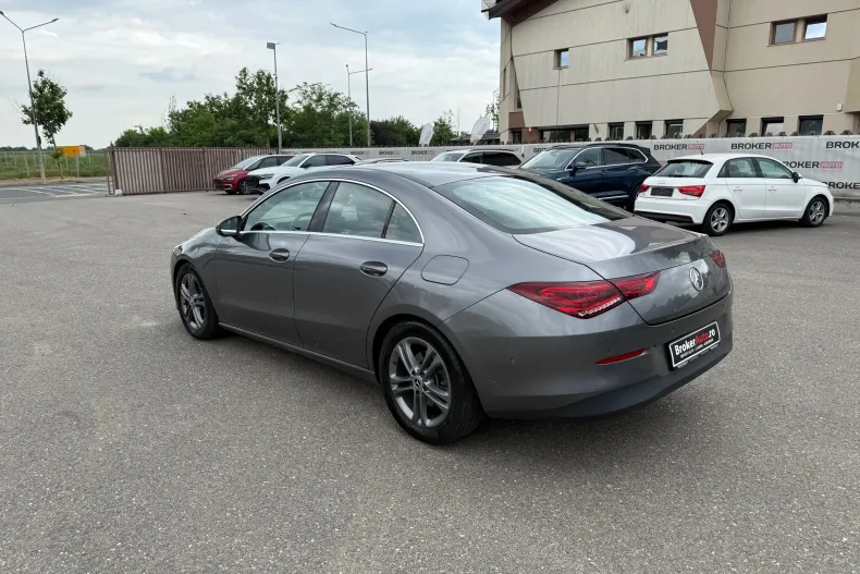 Mercedes-Benz CLA 200 (Clasa CLA) din 2020 cu 100.643 km - oferta MER222713 - foto 11