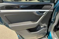Volkswagen Touareg din 2022 cu 96.388 km - oferta VOL222715 - foto 25