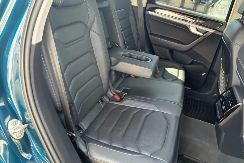Volkswagen Touareg din 2022 cu 96.388 km - oferta VOL222715 - foto 26