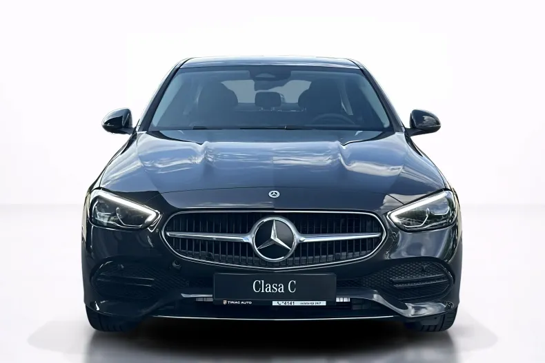 Mercedes-Benz C 180 (Clasa C) din 2026 cu 8 km - oferta MER222716 - foto 3