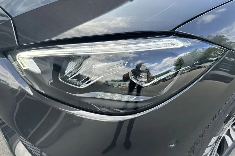 Mercedes-Benz C 180 (Clasa C) din 2026 cu 8 km - oferta MER222716 - foto 9