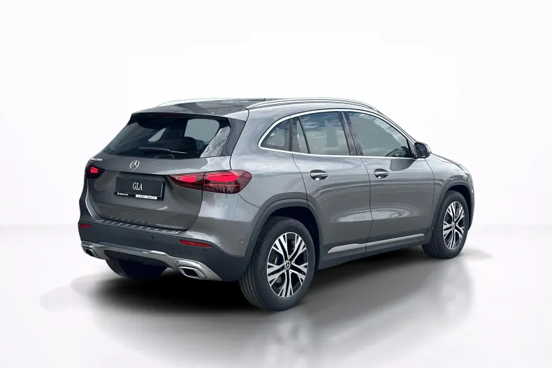 Mercedes-Benz GLA (Clasa GLA) din 2026 cu 10 km - oferta MER222717 - foto 6