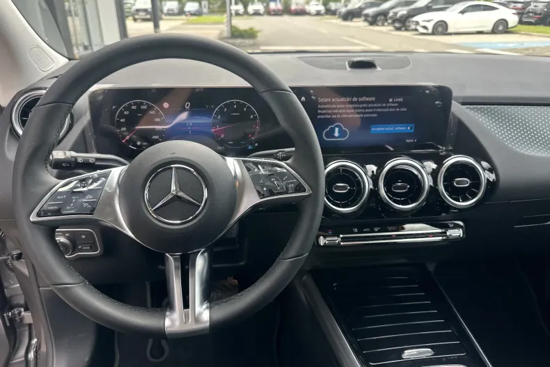 Mercedes-Benz GLA (Clasa GLA) din 2026 cu 10 km - oferta MER222717 - foto 12