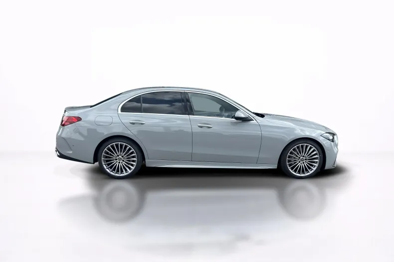 Mercedes-Benz C 300 (Clasa C) din 2026 cu 10 km - oferta MER222723 - foto 6
