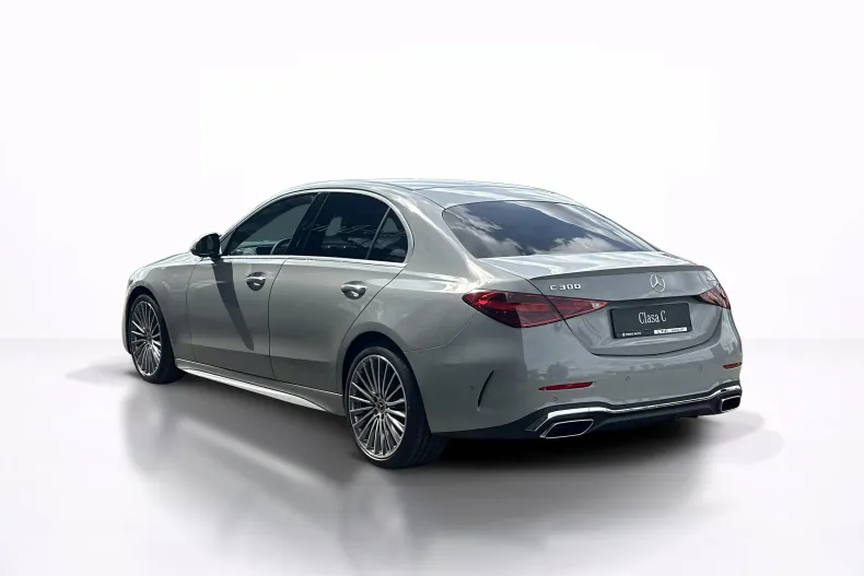 Mercedes-Benz C 300 (Clasa C) din 2026 cu 10 km - oferta MER222723 - foto 7