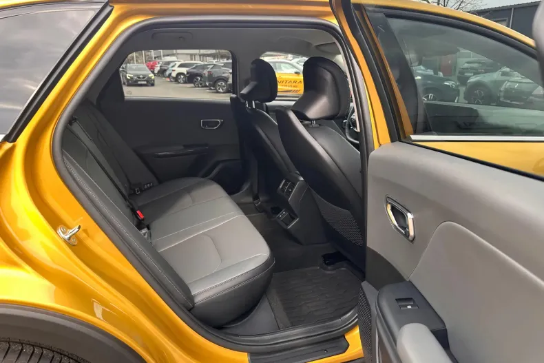 Kia K4 din 2025 cu 1.750 km - oferta KIA222730 - foto 10
