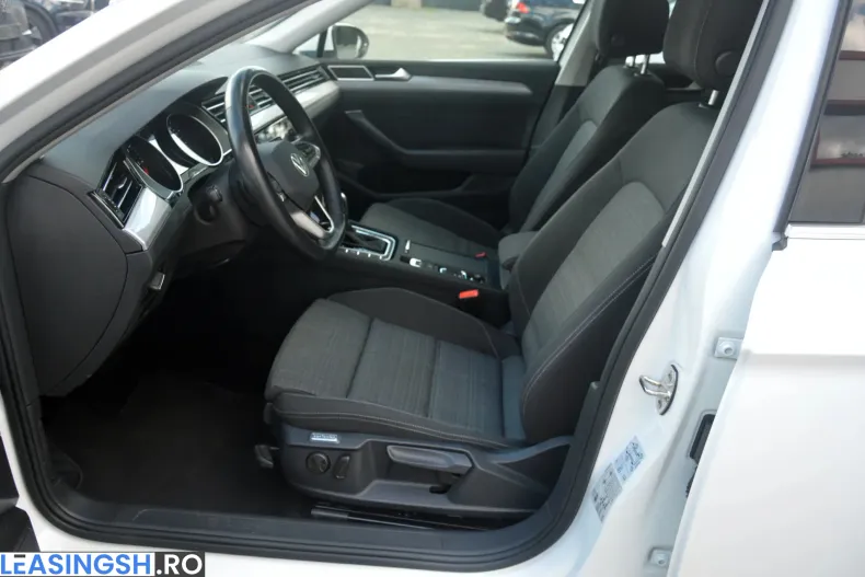 Volkswagen Passat din 2022 cu 109.520 km - oferta VOL222734 - foto 26
