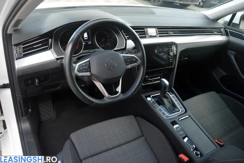 Volkswagen Passat din 2022 cu 109.520 km - oferta VOL222734 - foto 27