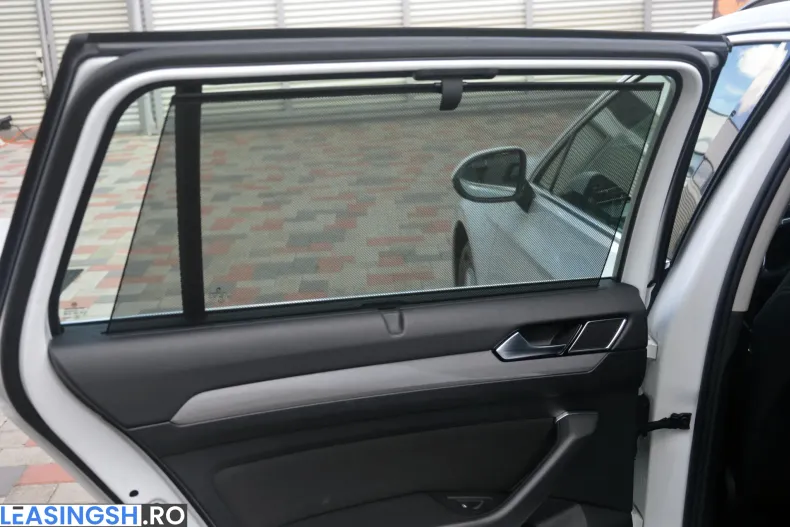 Volkswagen Passat din 2022 cu 109.520 km - oferta VOL222734 - foto 33