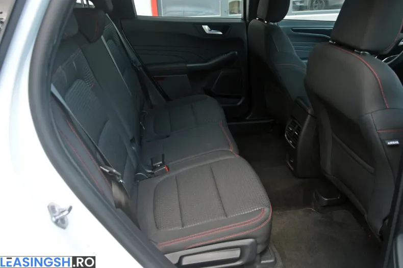 Ford Kuga din 2022 cu 172.130 km - oferta FOR222735 - foto 6