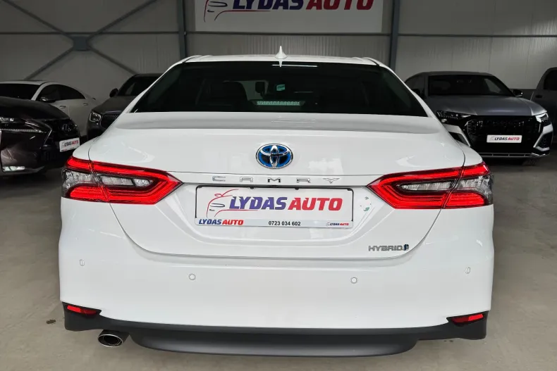 Toyota Camry din 2023 cu 109.500 km - oferta TOY222738 - foto 3