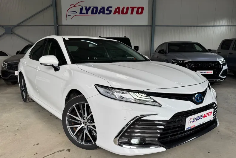Toyota Camry din 2023 cu 109.500 km - oferta TOY222738 - foto 6