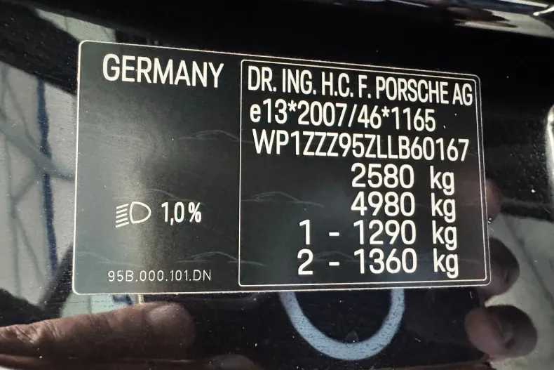 Porsche Macan din 2020 cu 102.000 km - oferta POR222739 - foto 23