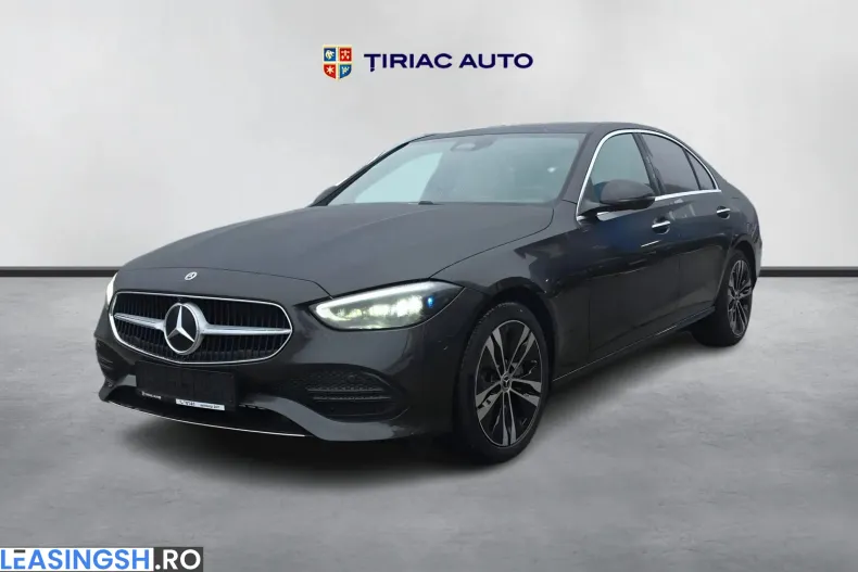 Mercedes-Benz C 300 (Clasa C) din 2025 cu 3.000 km - oferta MER222740 - foto 1