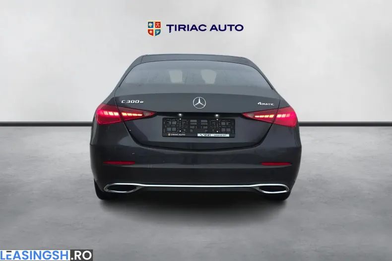 Mercedes-Benz C 300 (Clasa C) din 2025 cu 3.000 km - oferta MER222740 - foto 4