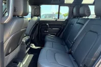 Land Rover Defender din 2025 cu 4.000 km - oferta LAN222742 - foto 4
