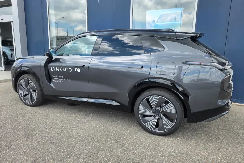 Lynk & Co 08 din 2025 cu 1.000 km - oferta LYN222746 - foto 2
