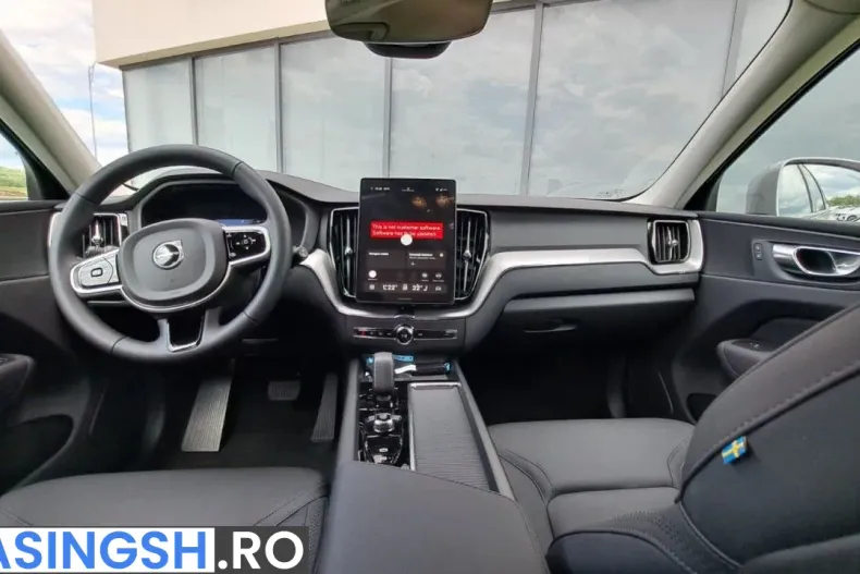 Volvo XC60 din 2025 cu 1 km - oferta VOL222747 - foto 9