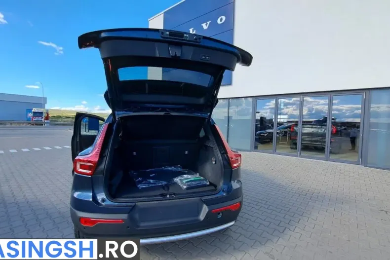 Volvo XC40 din 2026 cu 1 km - oferta VOL222749 - foto 3